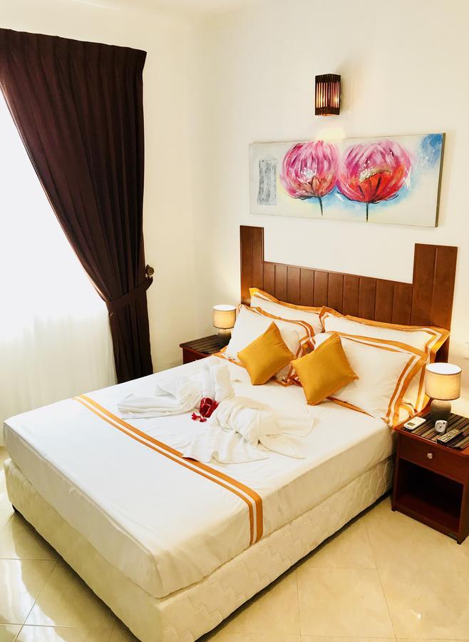 Ceylon Pearlwing Resort 尼甘布 外观 照片